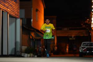 BIB: 30056
                            <button type="button" onclick="openModal(21743060)" class="btn btn-primary btn-sm float-right btn-popup" data-toggle="modal" data-target=".modal-high-quality">
                        <i class="fas fa-shopping-cart"></i> Add to Cart
                    </button>
                                            <button type="button" onclick="isThisMe(21743060, true)" class="btn btn-success btn-sm float-right btn-popup btn-isme hidden" data-toggle="tooltip" data-placement="bottom" title="นี่คือรูปของคุณใช่ไหม คลิกที่นี่เพื่อเอาเข้าอัลบั้ม">
                        <i class="fas fa-plus"></i> Add to album
                    </button>
                    <button type="button" onclick="isThisMe(21743060, false)" class="btn btn-warning btn-sm float-right btn-popup btn-isnotme hidden">
                        <i class="fas fa-ban"></i> Remove from album
                    </button>